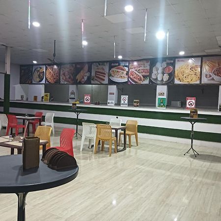 Hotel Krishna Fun Land Mathura Exterior foto