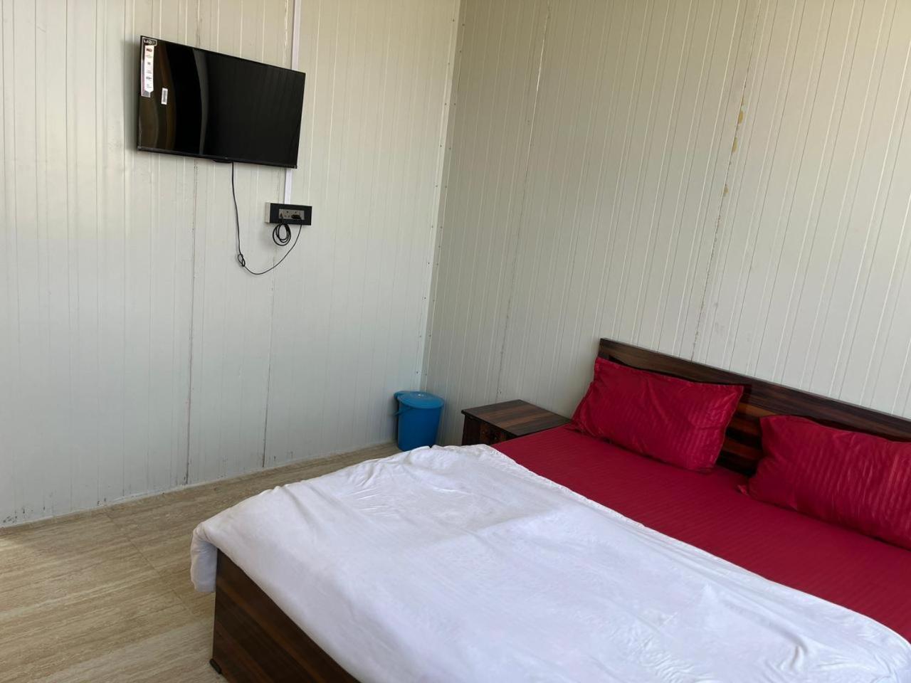 Hotel Krishna Fun Land Mathura Exterior foto