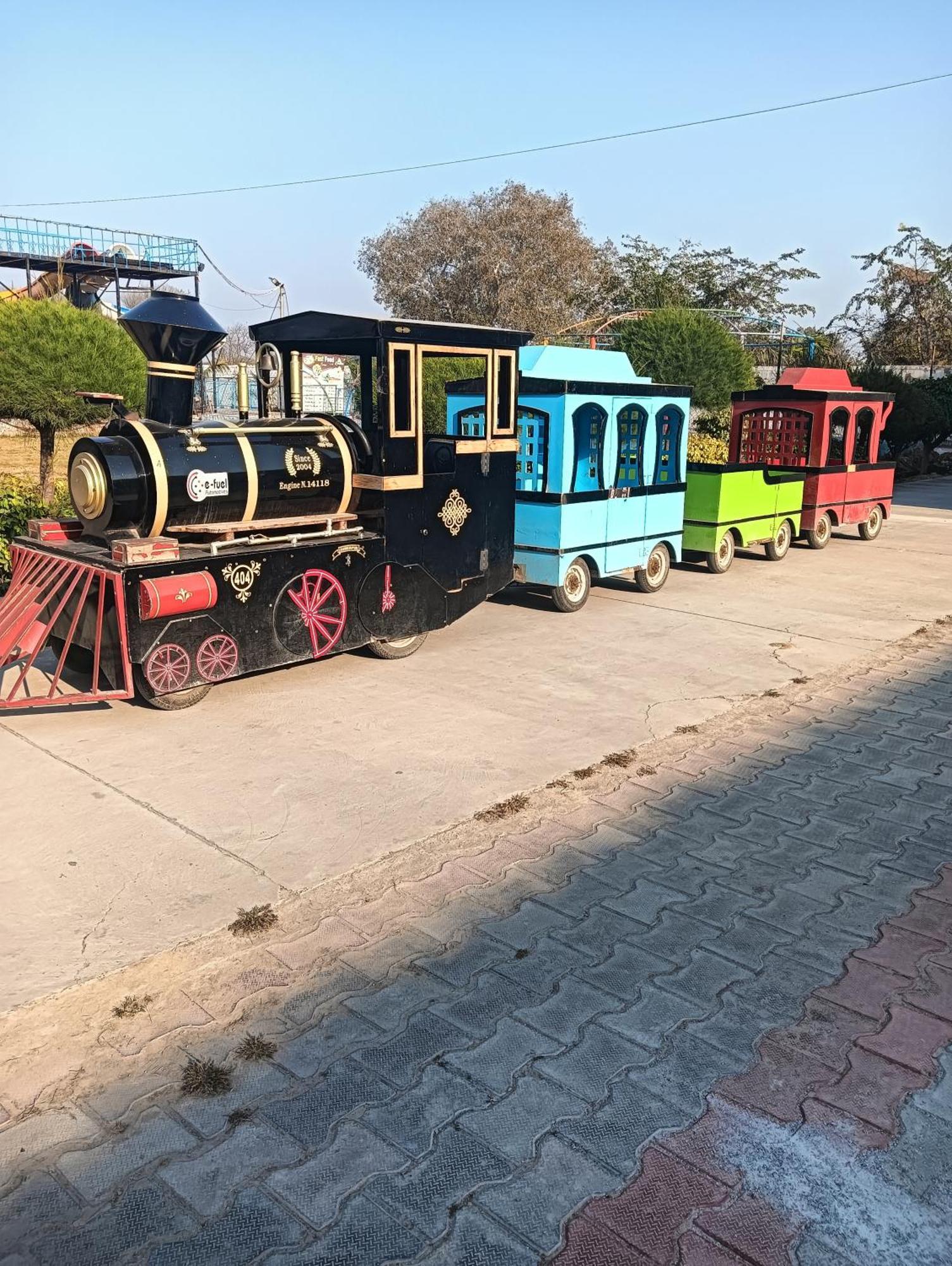 Hotel Krishna Fun Land Mathura Exterior foto